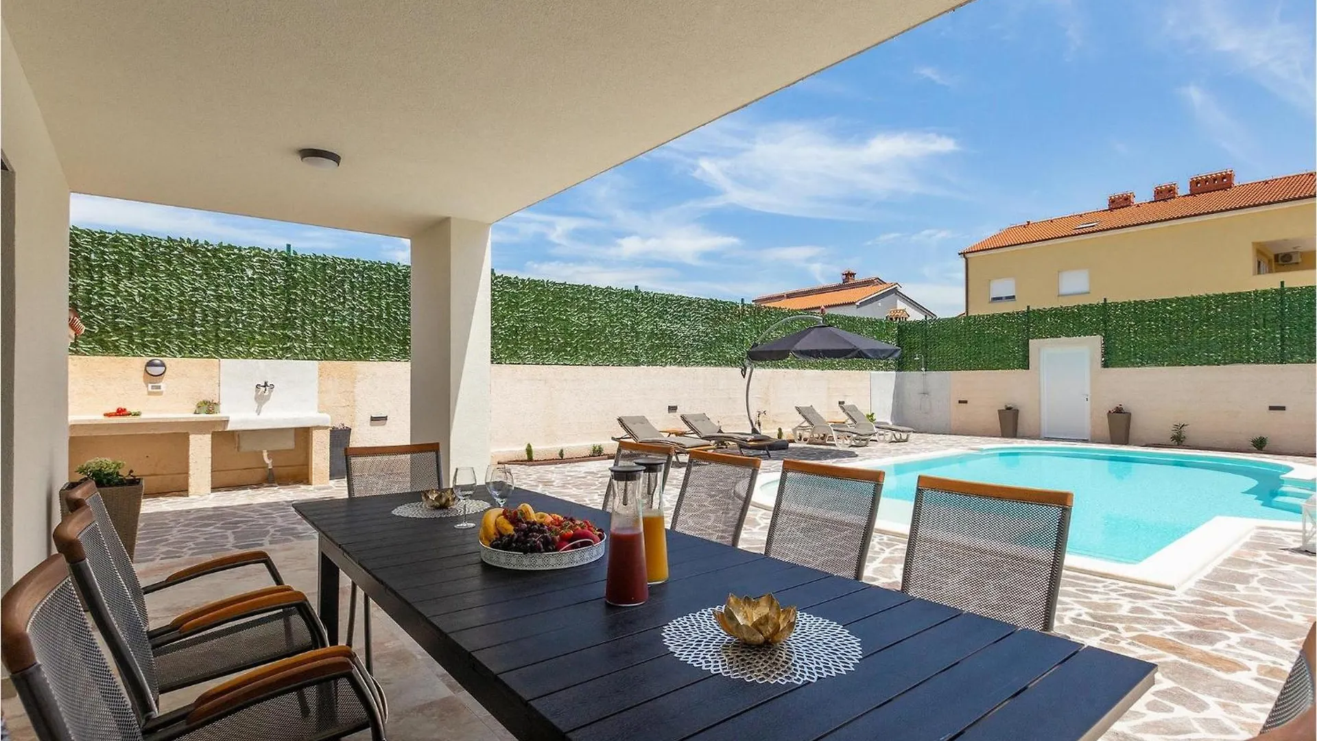 Villa Nur Pula Holiday home